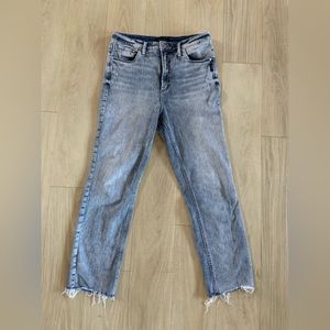 Silver Jeans High Note Straight Crop